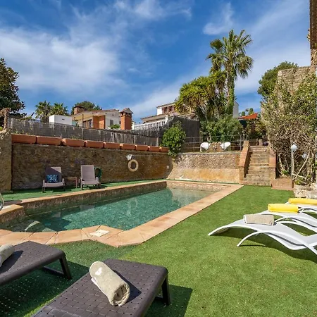Castillo Xirau, Propiedad Exclusiva Con Piscina & Aircon Villa