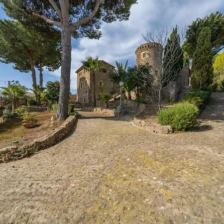 Castillo Xirau, Propiedad Exclusiva Con Piscina & Aircon Villa