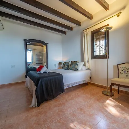 Castillo Xirau, Propiedad Exclusiva Con Piscina & Aircon Villa Santa Susanna