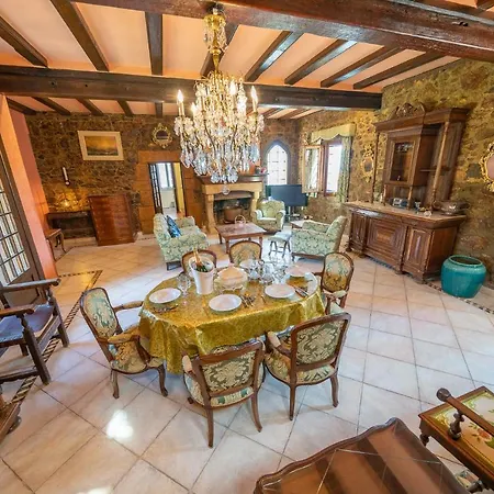 Castillo Xirau, Propiedad Exclusiva Con Piscina & Aircon Santa Susanna